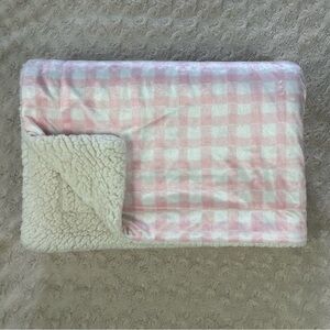 Lila & Jack Pink White Gingham Plaid Baby Girl Blanket Plush Sherpa
